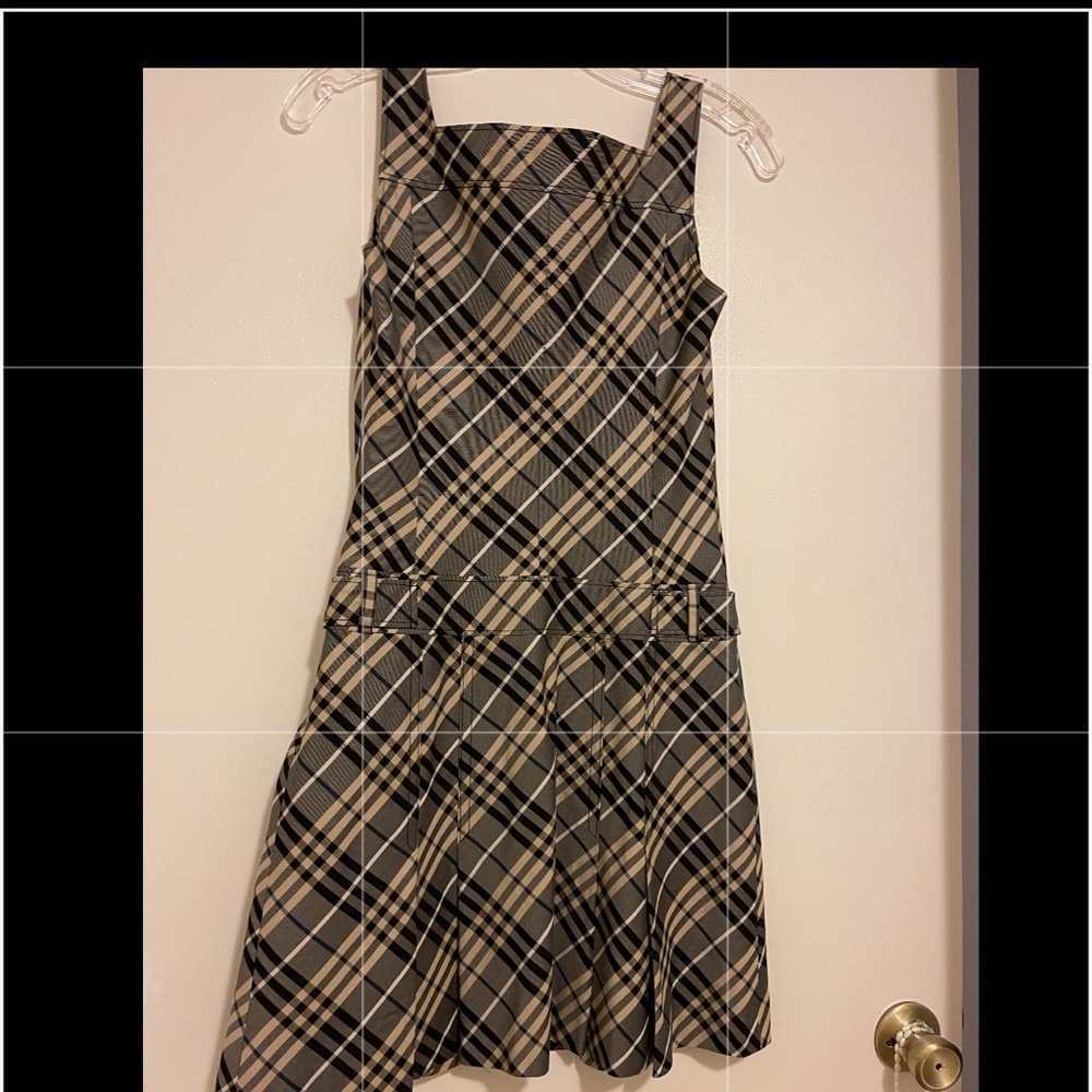 Burberry’s blue label mini flare dress. Size 38. Very good condition. Vintage.